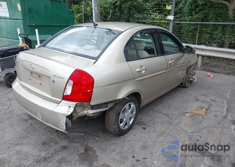 2007 Hyundai Accent Gls из США, поврежденный, VIN KMHCN46C97U133491